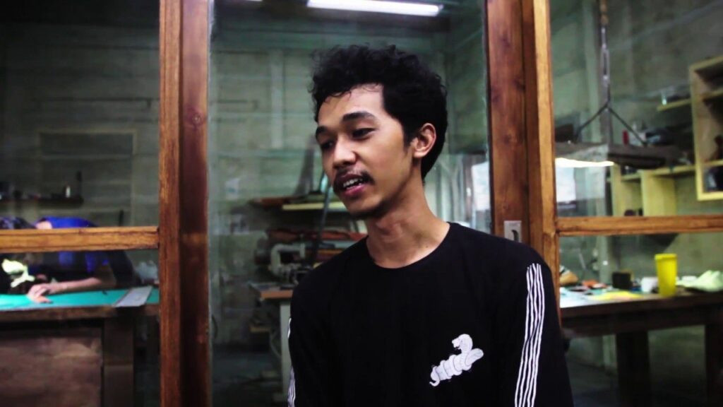 Industri Kulit Rumahan yang Gak Murahan !