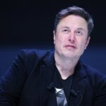 Membandingkan Kekayaan Elon Musk dengan Pemilik Manchester City dan Manchester United