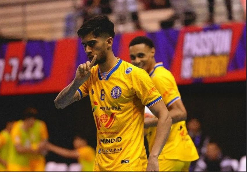 Drama 2 Kartu Merah, Pangsuma FC Kalbar Gulung Moncongbulo FC 7-1