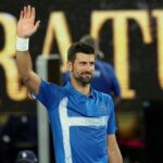 Novak Djokovic Tiba-tiba Menyerah di Tengah Pertandingan Semifinal Australian Open 2025, Ada Apa?