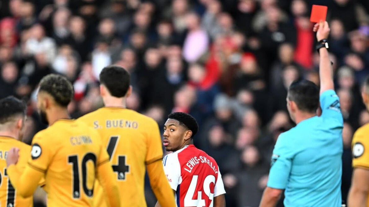 Arsenal Catut Bruno Fernandes untuk Ajukan Banding atas Kartu Merah Lewis-Skelly