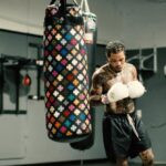 Gervonta Davis Salahkan Minyak Rambut dan Kurangnya Gadis Ring atas hasil Imbang dalam Mempertahankan Gelar WBA