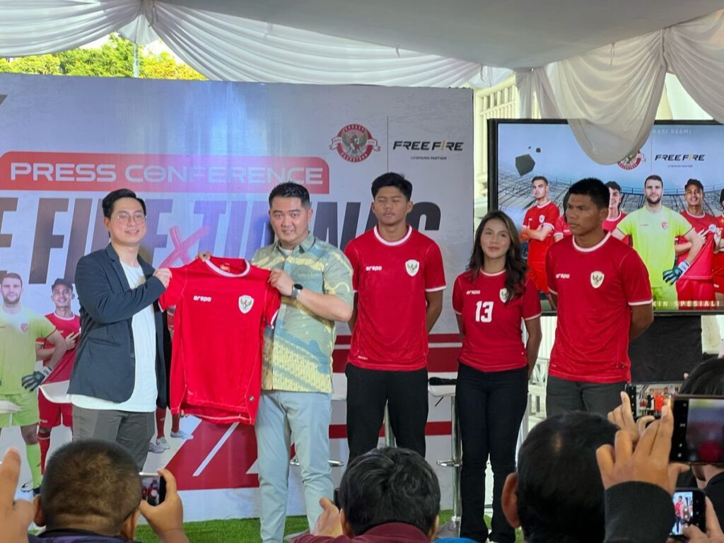 Free Fire dan PSSI Bersatu, Hadirkan Jersey Anyar Timnas Indonesia untuk Kualifikasi Piala Dunia 2026