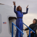 Wisata Luar Angkasa Blue Origin Bersama Katy PerryJadi Bahan Gunjingan Netizen