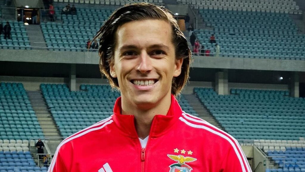 Real Madrid Bisa Bantu Manchester United Raup Banyak Uang