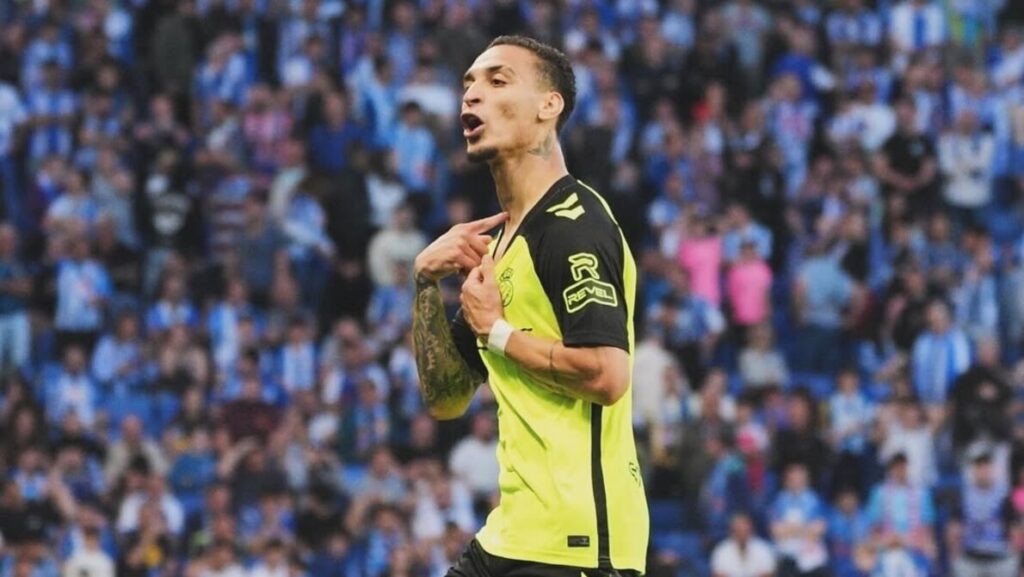 Manchester United Akan Diuntungkan Jika Antony Juara Conference League