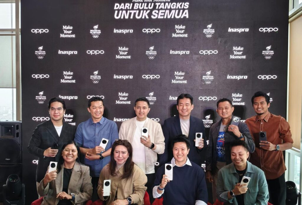 Seru! OPPO Hadirkan 8 Legenda Bulu Tangkis Indonesia dalam Satu Arena