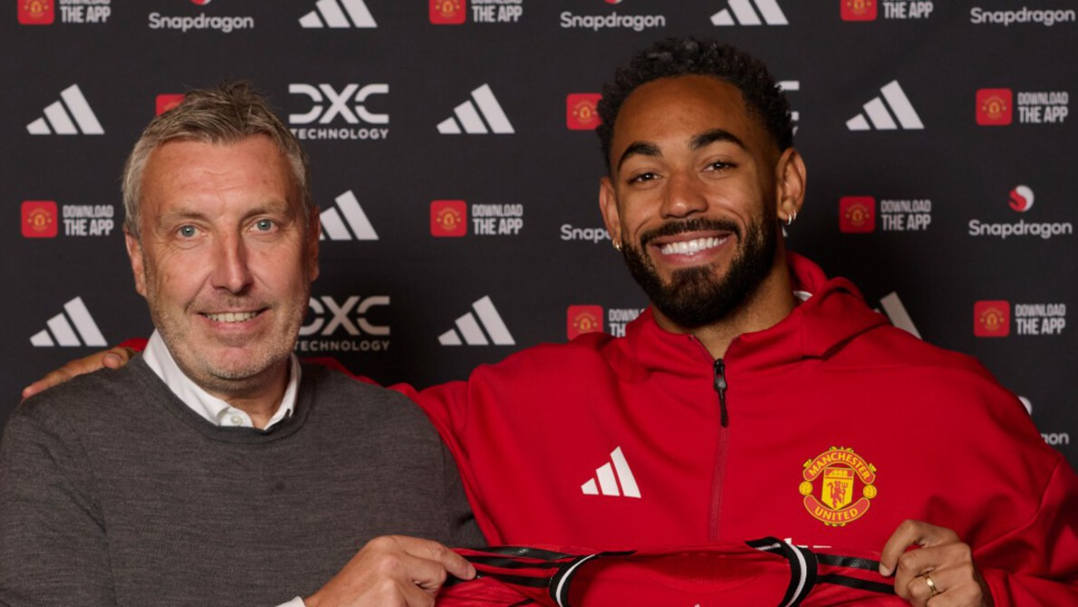 Manchester United Kembali Belajar Cara Berbelanja Pemain