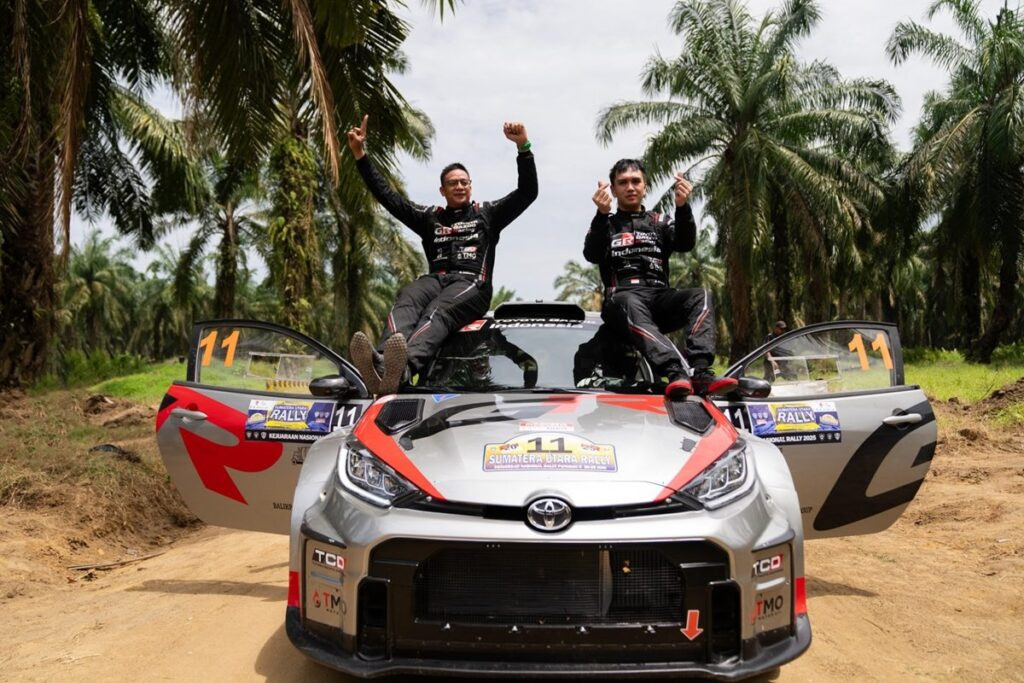 Sorak-sorai Masyarakat Sumatera Utara Sambut Kemenangan Debut GR Yaris Rally2 di Kejurnas Rally 2025