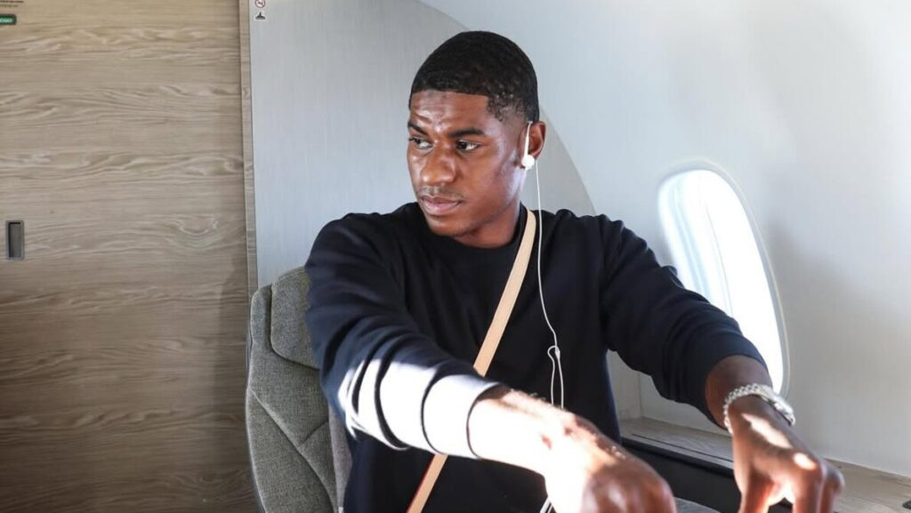 Nomor Punggung Berapa yang Dikenakan Marcus Rashford di Barcelona?