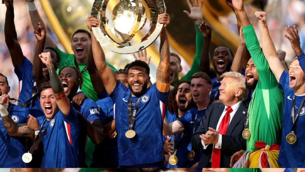 Donald Trump Ikut 'Ganggu' Perayaan Chelsea saat Angkat Trofi Piala Dunia Antarklub 2025 1 Donald Trump Ikut 'Ganggu' Perayaan Chelsea saat Angkat Trofi Piala Dunia Antarklub 2025