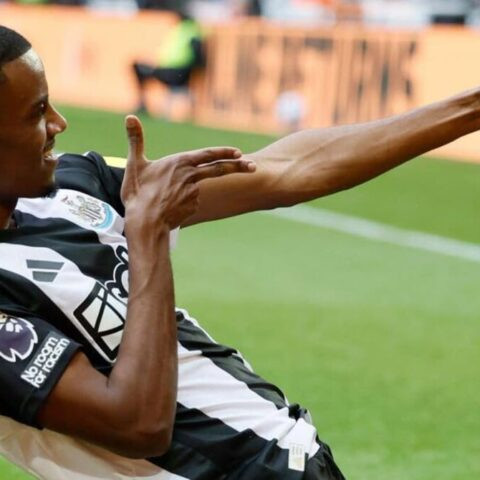 5 Formasi Liverpool Jika Duetkan Alexander Isak dan Hugo Ekitike