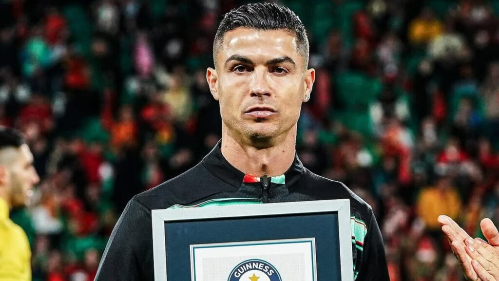 Banjir Air Mata Membuat Cristiano Ronaldo Menjadi Legenda