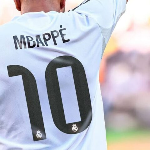 Real Madrid Sambut Era Kylian Mbappe: Jersey Nomor 10 dan Gelombang Antusiasme dari Bernabeu