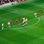 Perbedaan Tendangan Bebas Langsung dan Tidak Langsung di Sepak Bola