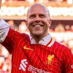 Arne Slot dan Kebijakan Manajemen Personalia yang Ketat di Liverpool