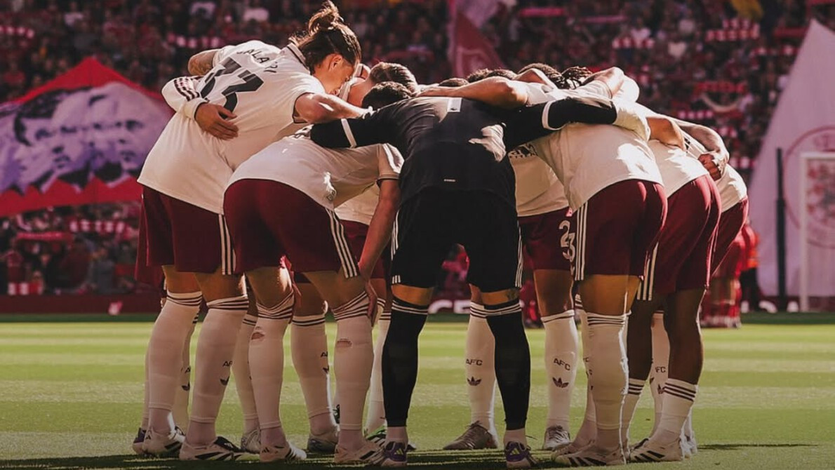 David Raya Cari Kambing Hitam Usai Arsenal Dikalahkan Liverpool