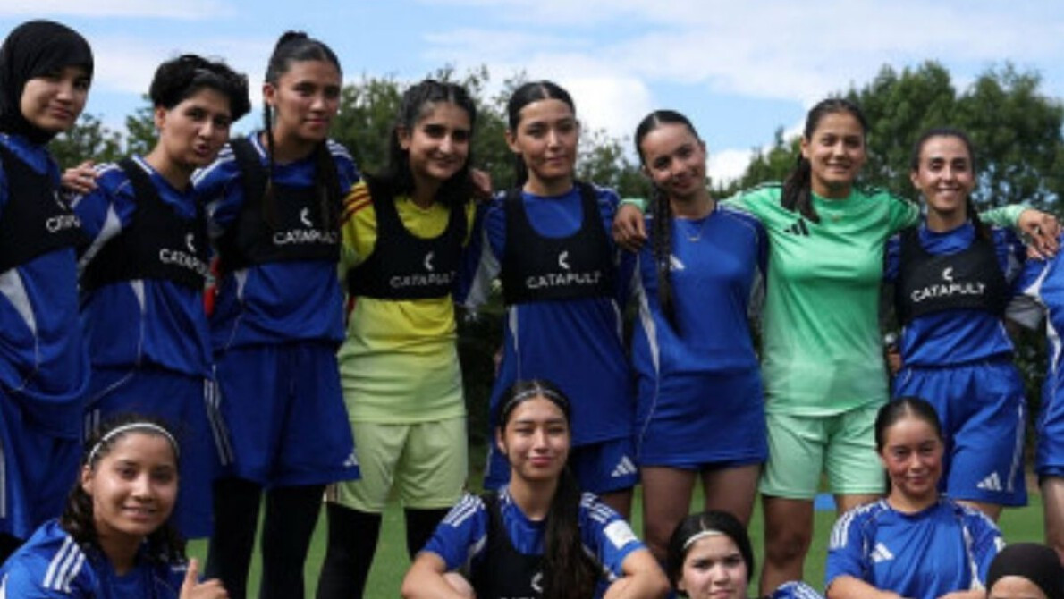 "Sepak Bola Menyelamatkan Hidup Saya": Suara Pesepakbola Wanita Afghanistan yang Dihantui Rasa Trauma
