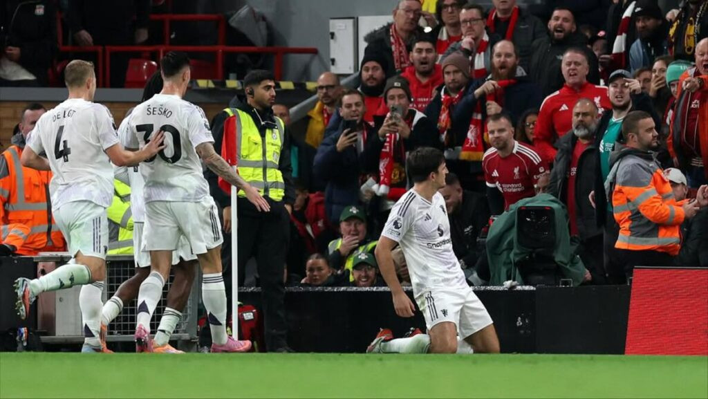 Jika Berpartisipasi di Liga Champions, Manchester United Berada di Posisi Atas Barcelona
