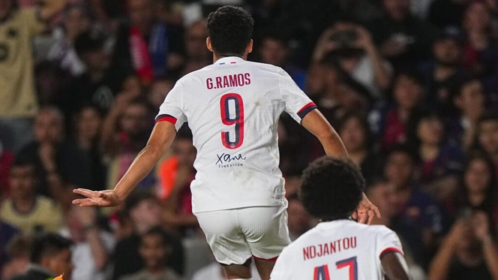 PSG Ciptakan Sejarah saat Permalukan Barcelona
