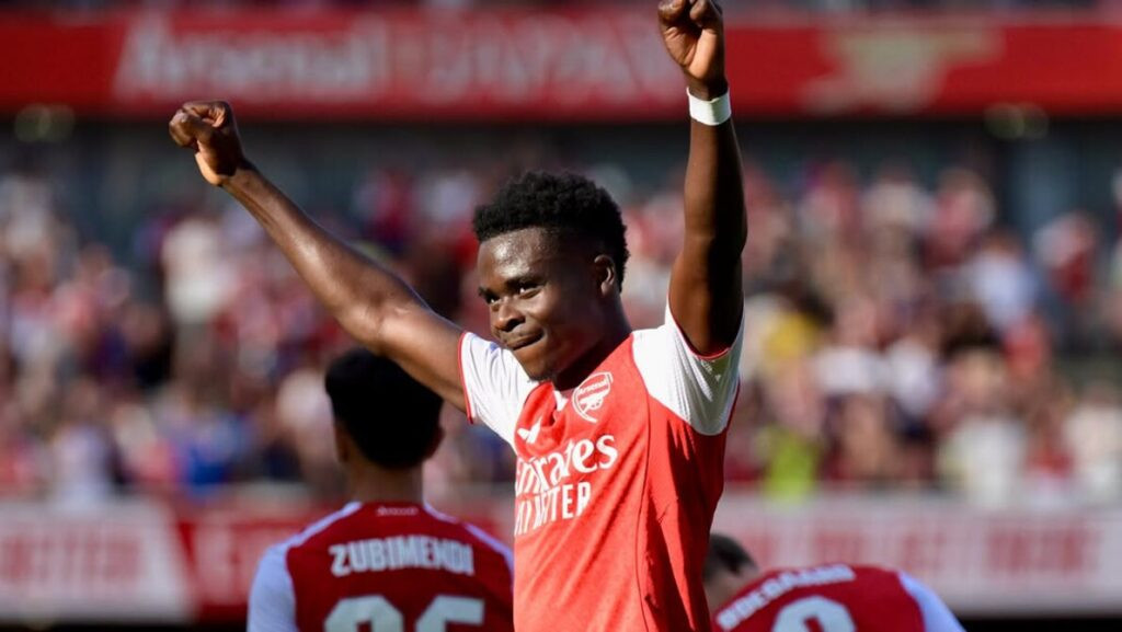 Arsenal Berencana Mempertahankan Bukayo Saka dengan Kontrak Besar