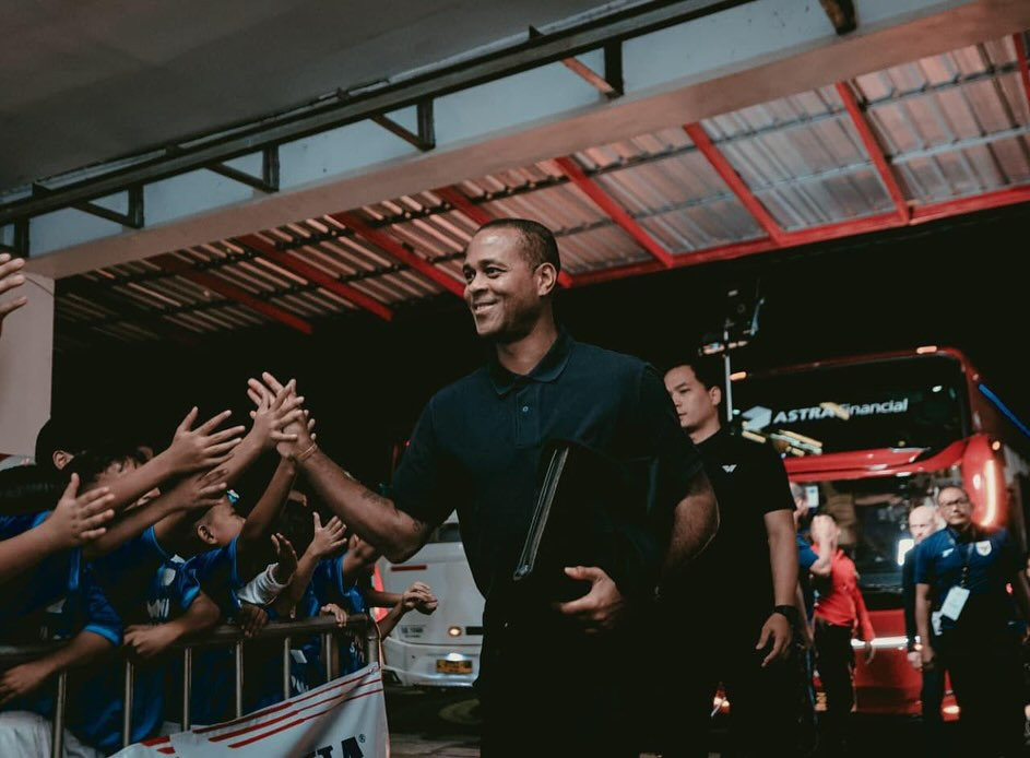 Dikalahkan Arab Saudi, Suporter Timnas Indonesia Kritik Patrick Kluivert dan Puji Kepemimpinan Wasit