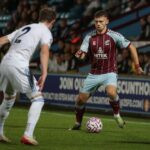 Pesepak Bola Liga Inggris Ditikam dalam Insiden Penusukan Serius di Stasiun Kereta