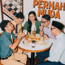 Arwork Pernah Muda - Deredia