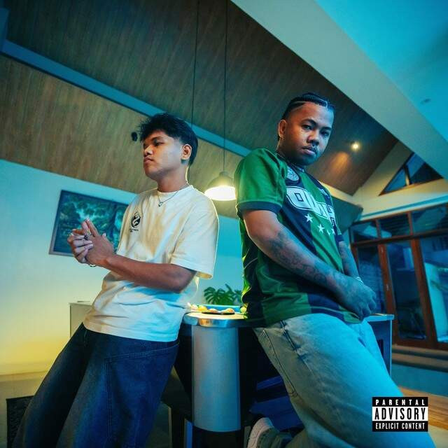 Artwork: Moke - AVE, GunZ