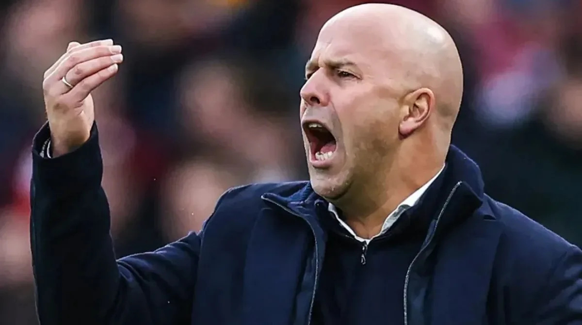 Usai Liverpool Kalahkan Inter Milan, Arne Slot Klarifikasi Soal Hubungan Tegangnya dengan Mohamed Salah 1 Usai Liverpool Kalahkan Inter Milan, Arne Slot Klarifikasi Soal Hubungan Tegangnya dengan Mohamed Salah