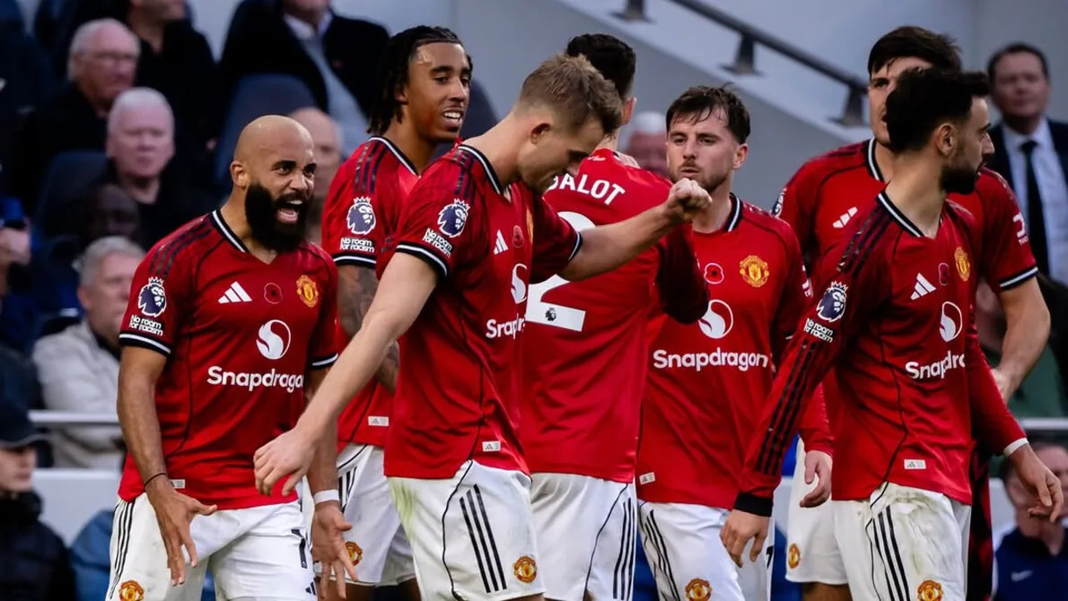 Jadwal dan Link Live Streaming Liga Inggris 2025/2026 Pekan ke-14: Manchester United vs West Ham 1 Jadwal dan Link Live Streaming Liga Inggris 2025/2026 Pekan ke-14: Manchester United vs West Ham
