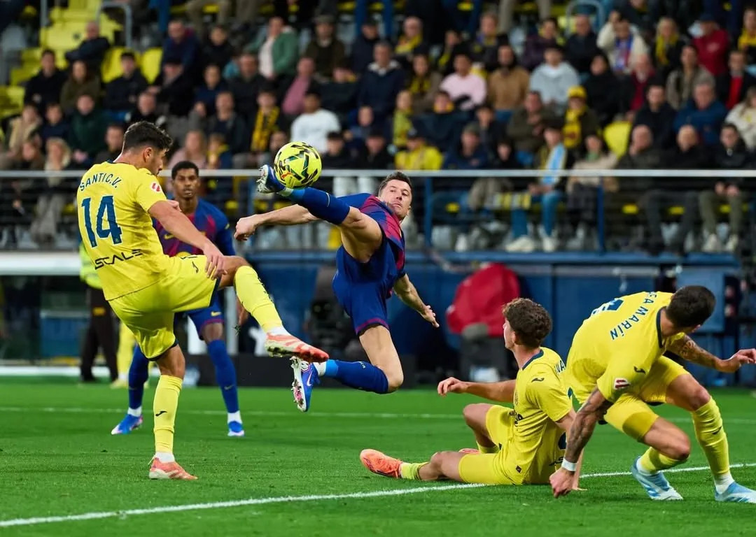 4 Kandidat Ideal untuk Menggantikan Robert Lewandowski di Barcelona