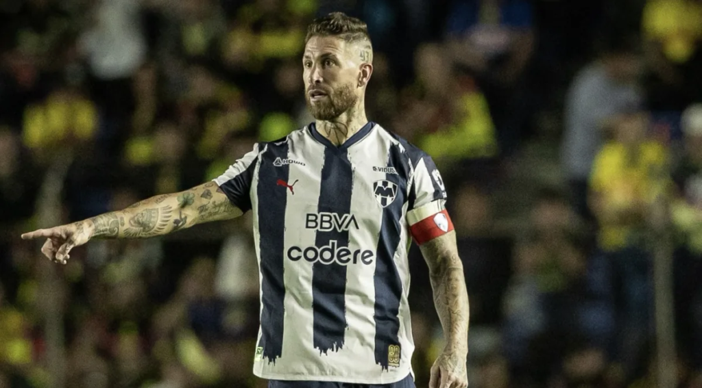 Misi Ganas AC Milan Datangkan Palang Pintu "Gahar" Sergio Ramos di Awal Tahun