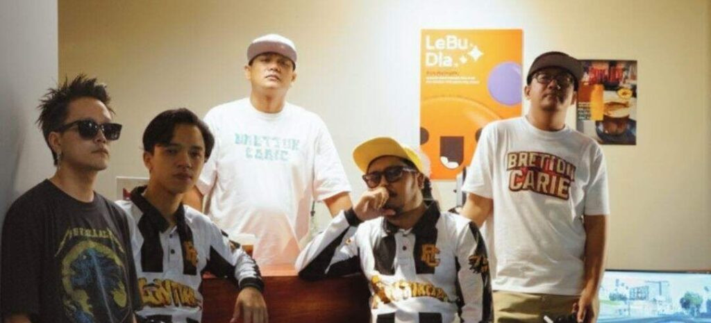 Antikolor, Toddy Zilla