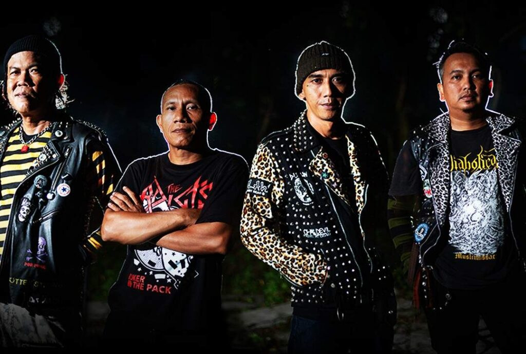 Botten Strong Bangun dari Tidur Panjang, Teriakkan ‘Penguasa Negeri’ Tanpa Basa-Basi 2 Botten Strong