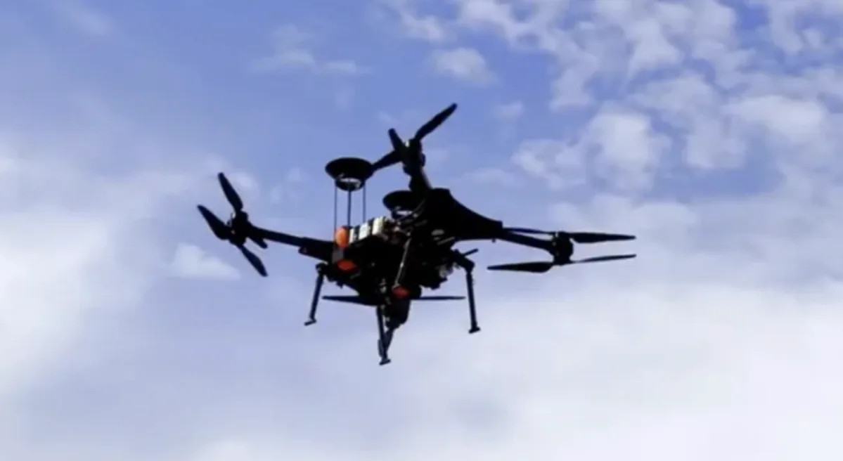 Lebih Cepat dari Petugas, Drone Canggih Ini Jadi Garda Terdepan Pemadam Kebakaran