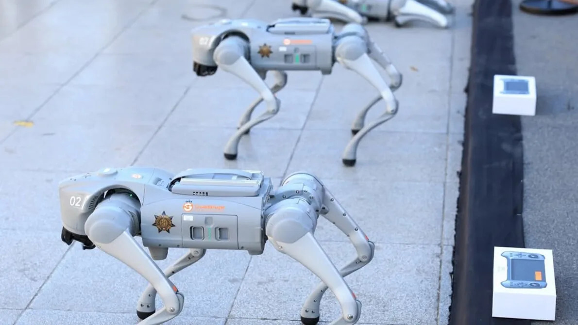 Meksiko Kerahkan Anjing Robot untuk Mengamankan Piala Dunia 2026