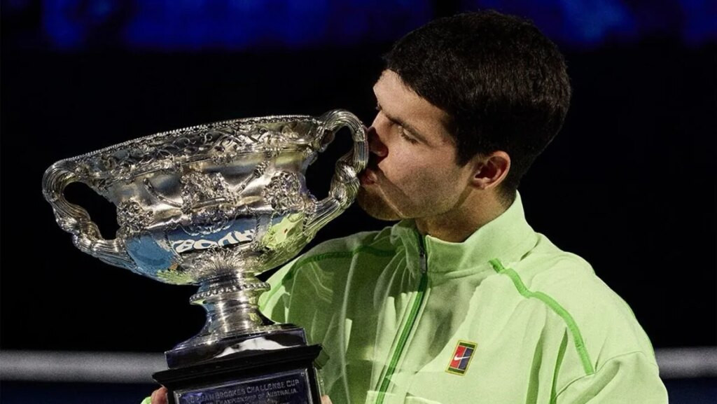 Carlos Alcaraz Puncaki Daftar Perolehan Hadiah Uang di Australian Open 2026