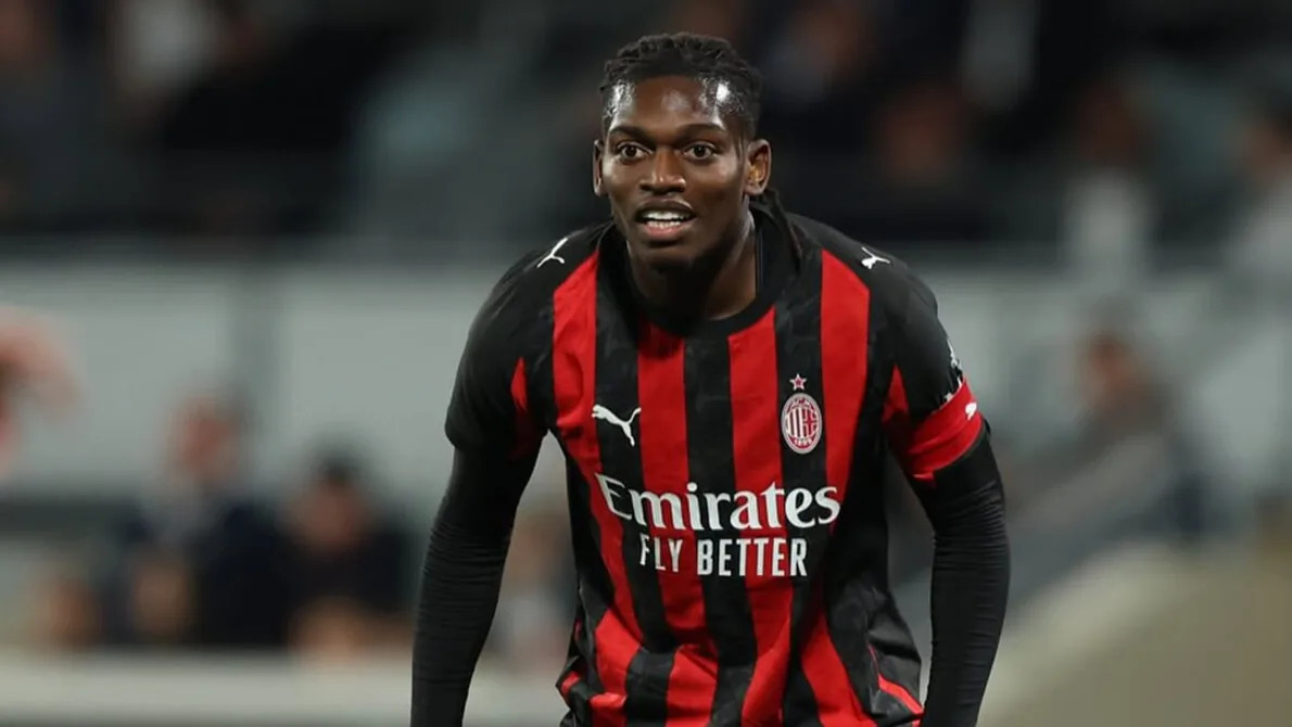 Rafael Leao Mengirim Sinyal Aneh kepada Manchester United di Hari Terakhir Jendela Transfer Musim Dingin 1 Rafael Leao Mengirim Sinyal Aneh kepada Manchester United di Hari Terakhir Jendela Transfer Musim Dingin