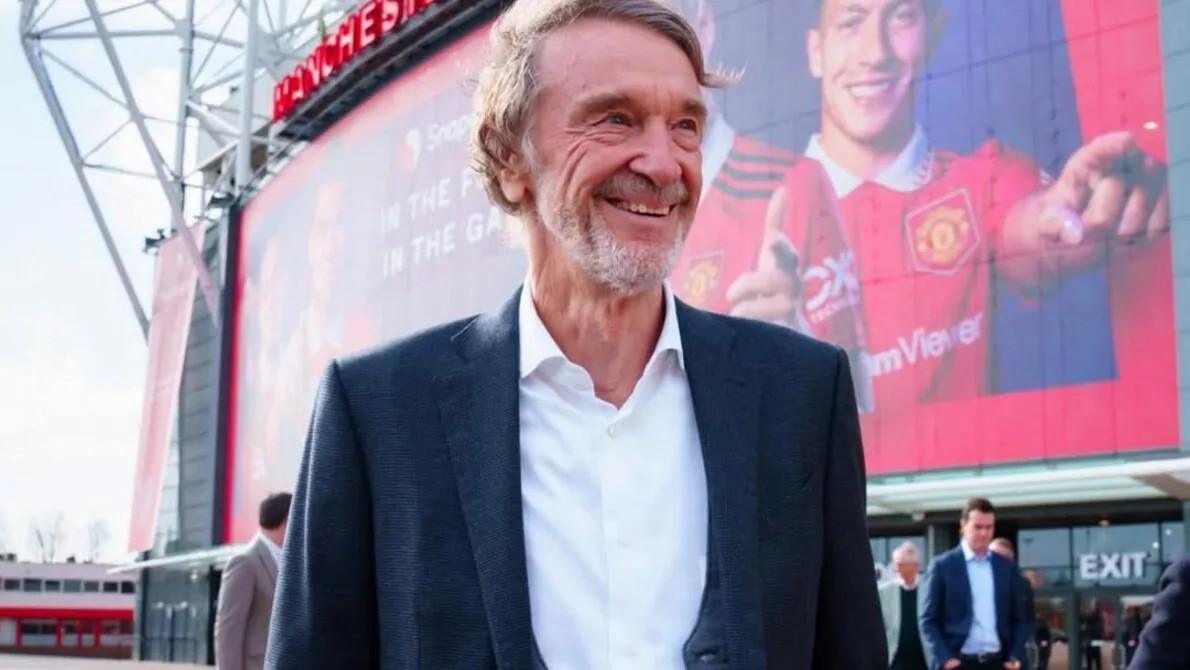 Manchester United "Cuci Tangan" Usai Bos Besar Sebut Inggris Dijajah Imigran 1 Manchester United "Cuci Tangan" Usai Bos Besar Sebut Inggris Dijajah Imigran