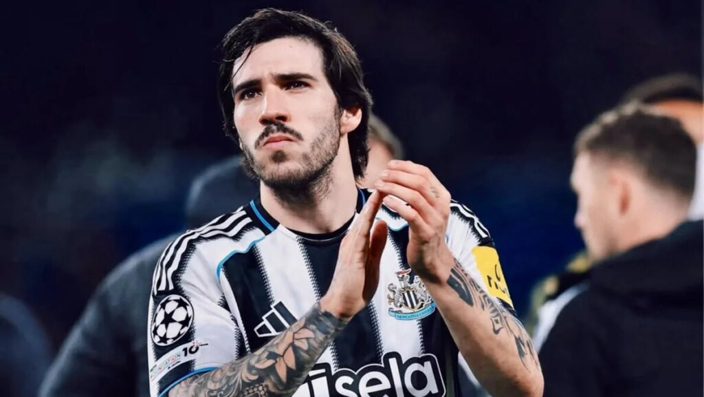 Sandro Tonali Lebih Pilih Pulang ke Serie A ketimbang Terima Pinangan Manchester United