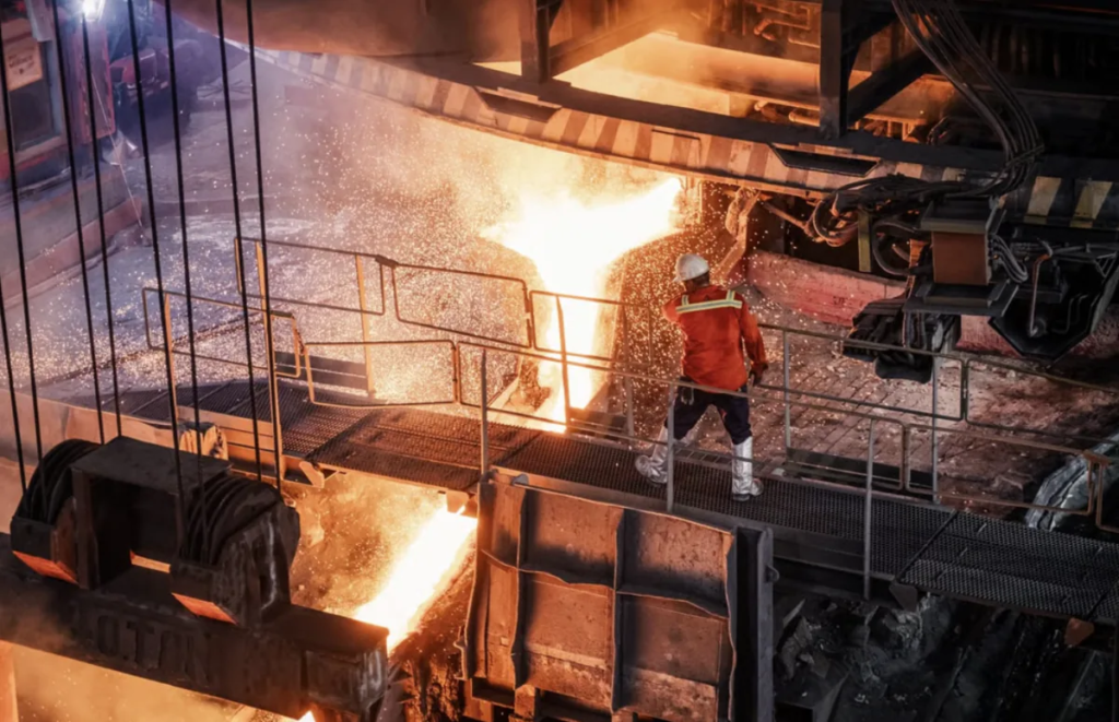 Hilirisasi Nikel Jadi Nyata: Kolaborasi MIND ID & Huayou Perkuat Ekosistem Baterai Listrik