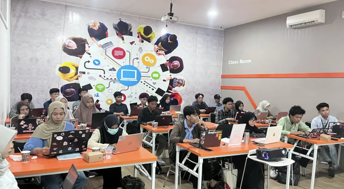 Bangun Portofolio Profesional Pakai Teknologi AI Bersama Telkom