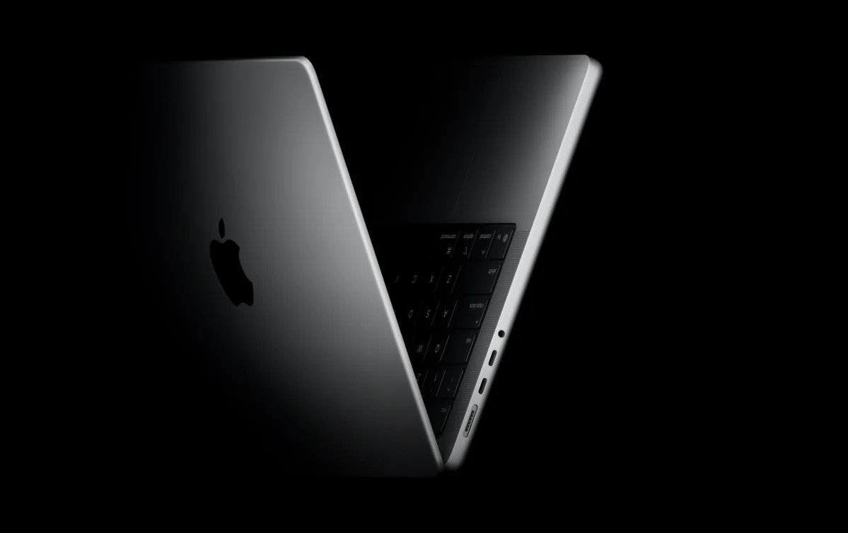 Apple Siapkan MacBook Ultra dengan Layar Sentuh OLED dan Chip M6