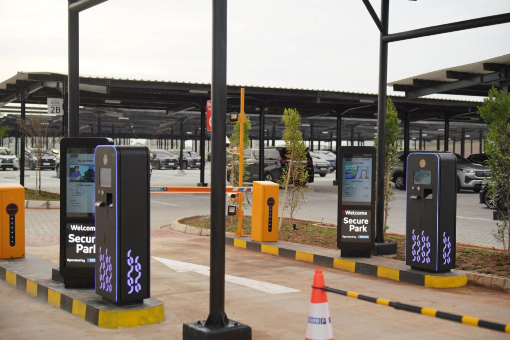 Era Parkir Manual Berakhir, Teknologi Baru Ini Bikin Masuk-Keluar Parkir Lebih Cepat