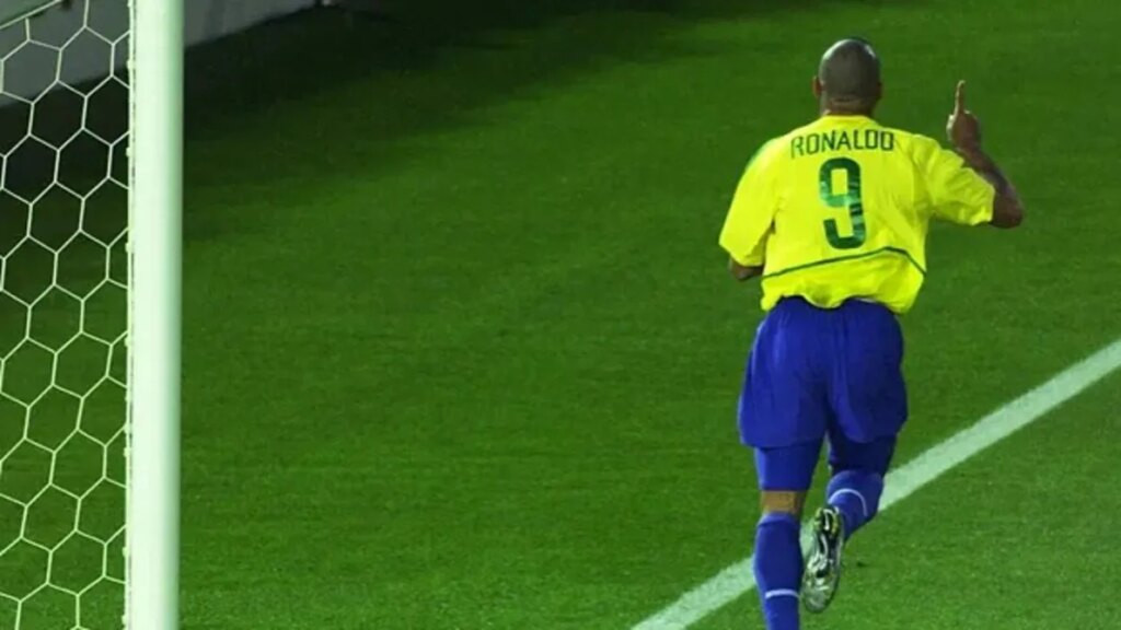 Ketika Setiap Striker Masih Dibandingkan dengan Ronaldo Nazario