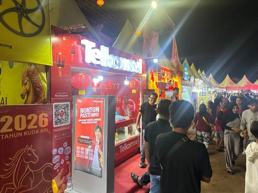 Hyper 5G Telkomsel Bikin Meriah Cap Go Meh 2026 di Singkawang dan Pontianak