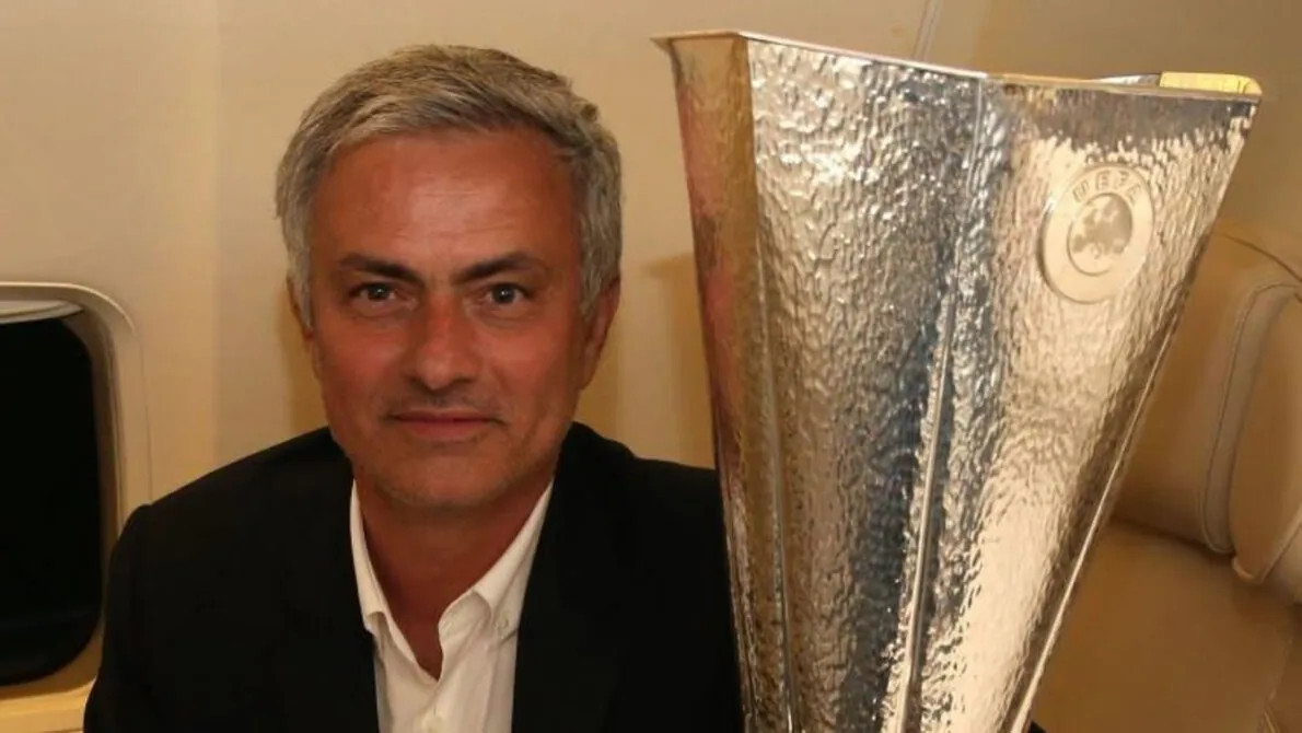 Kutipan Jose Mourinho Dimunculkan pada Hari Manchester United Kalah