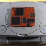 PlayStation Hybrid: Modifikasi Konsol Retro Tercanggih 2026 yang Gabungkan PS1 "Phat" dan PSOne!