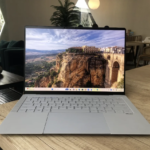 ASUS Rilis ExpertBook Ultra, Bobot Super Ringan dan Performa AI Kelas Workstation